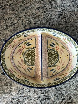 Temptations Confetti pattern divided serving dish 