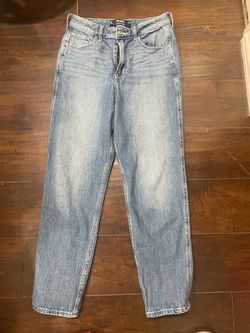 Holloster jeans