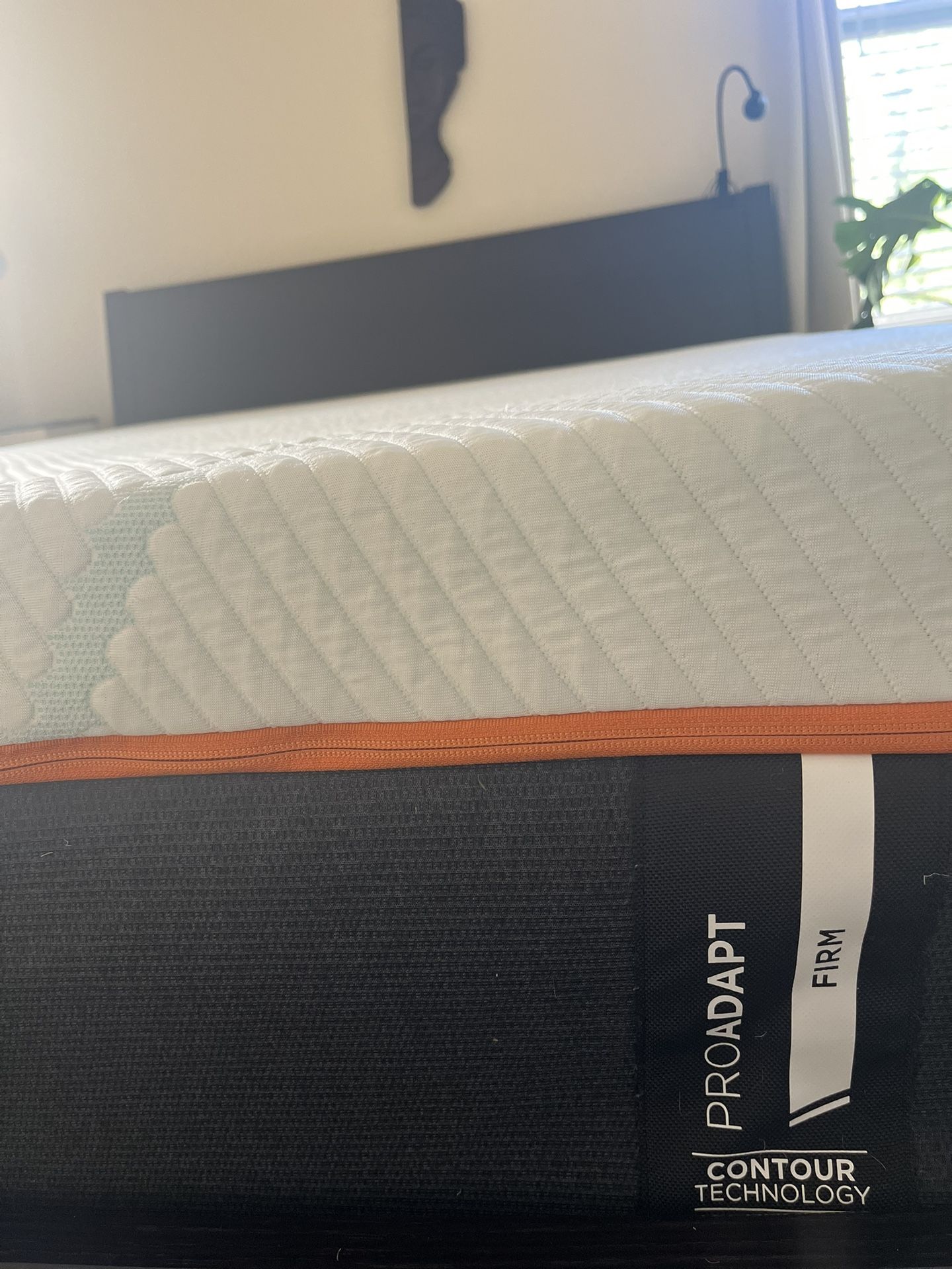 Tempur Pedic Pro Adapt Firm Barely Used