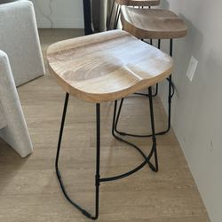 Kitchen Counter Stools (4)