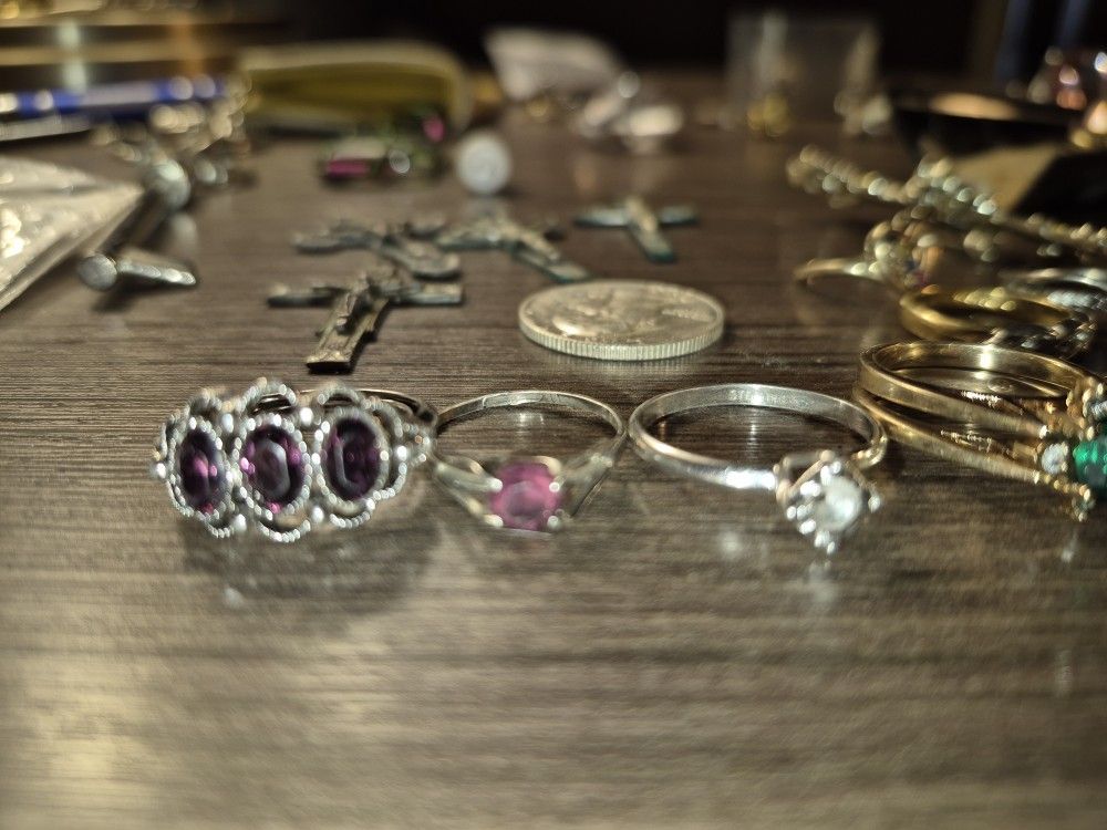 Lots Of Real Jewelry Some Not