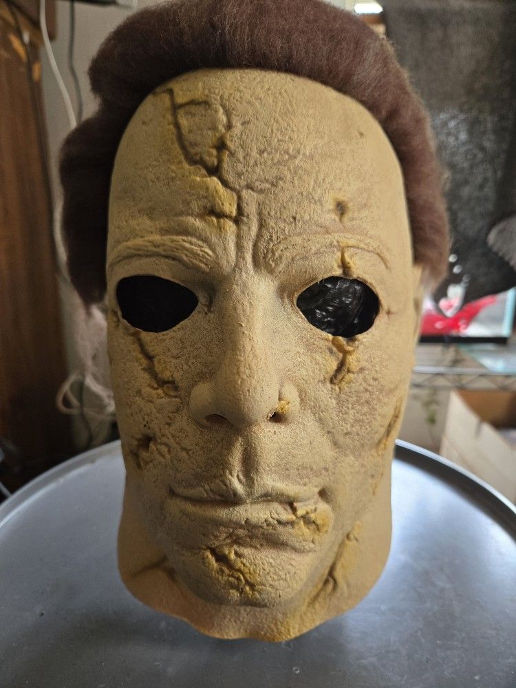 Rob Zombie's Halloween Michael Myers Mask By Trick Or Treat Studios 