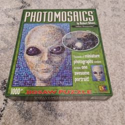 Puzzles. 1000 Pcs Of Tiny Pictures