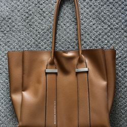 Kenneth Cole Leather Purse