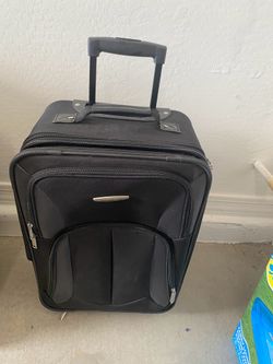 20” carry on bag