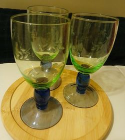 Vintage Pfaltzgraff Summer Breeze 17 Oz Iced Tea Goblets. Cobalt Blue Stems Etched Green Glass Bowls 6 And 3/4 In