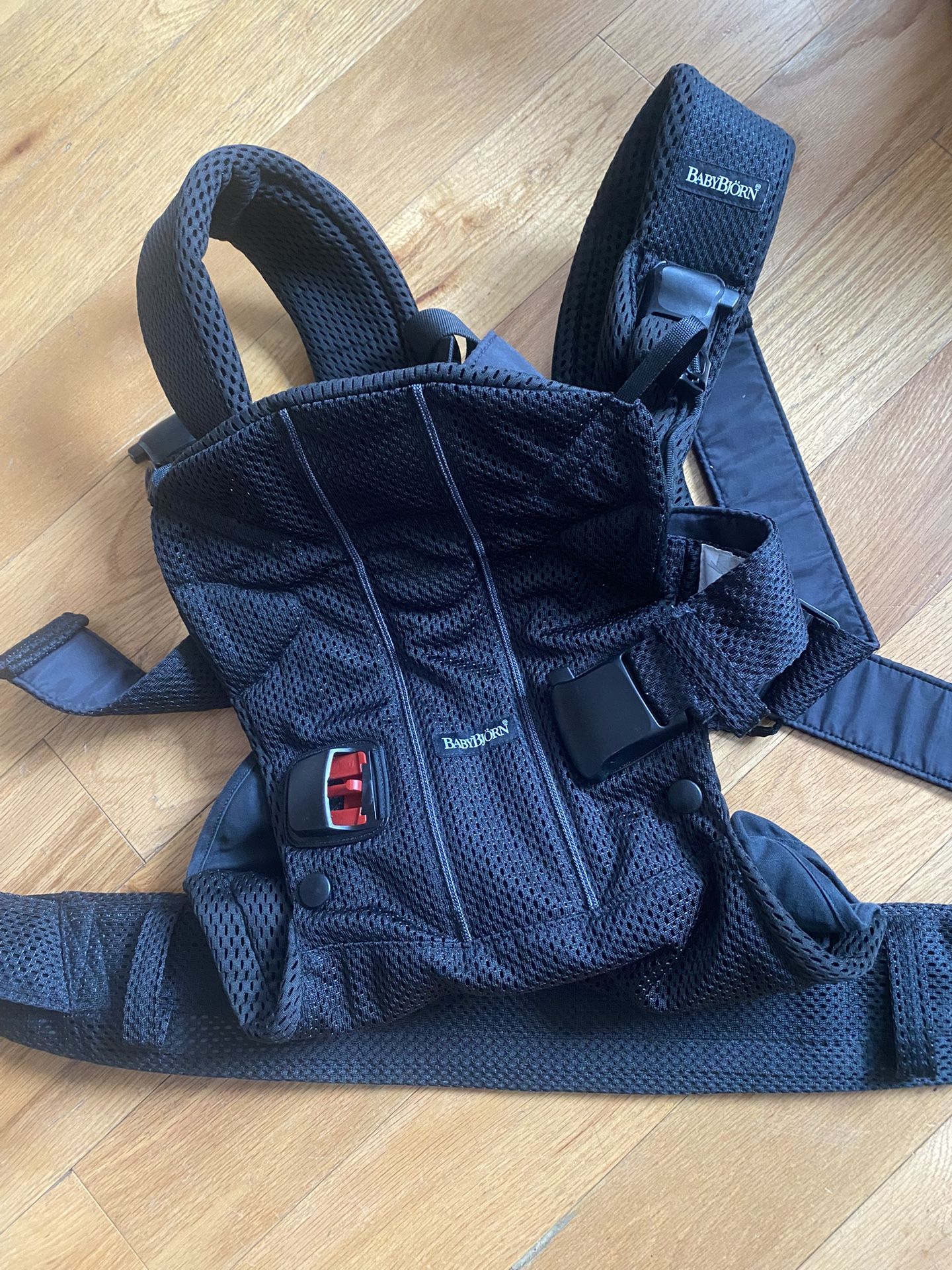 Baby Bjorn Carrier One