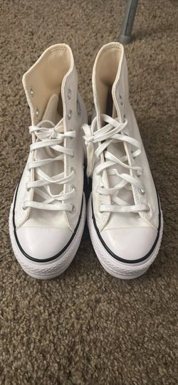 White Converse chuck taylor