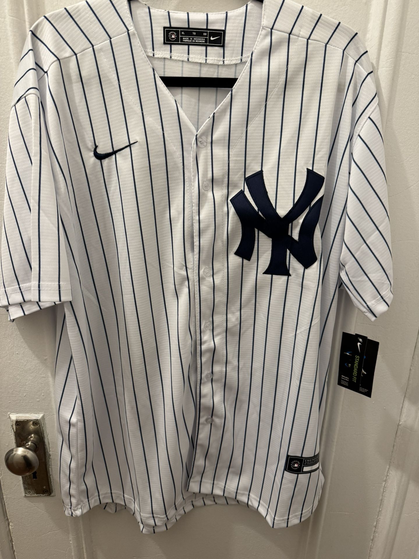 Nike New York Yankees Jersey #28