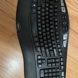 Logitech WIRELESS KEYBOARD K350