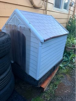 Free Dog house