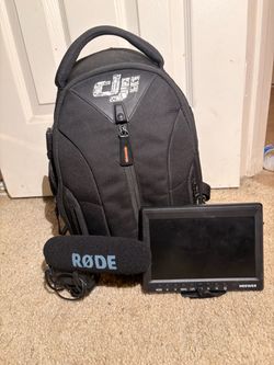 Camera bag bundle,rode mic and HD monitor