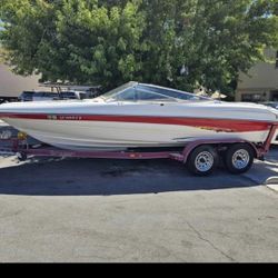 Bayliner Capri  