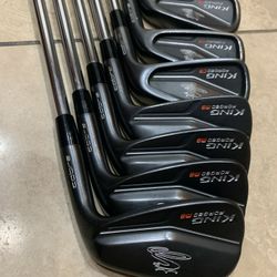 Cobra King Forged CB/MB Irons Black RH 4-PW KBS $-Taper Stiff 120/-1 inch