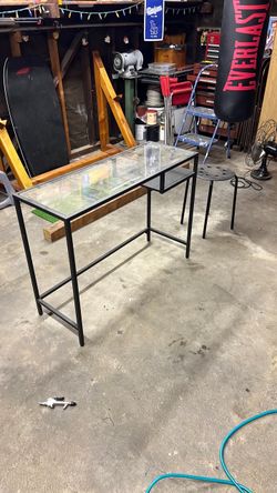 Glass laptop desk with chair