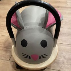 Prince LionHeart Wheely Bug Mouse ride-on toy 
