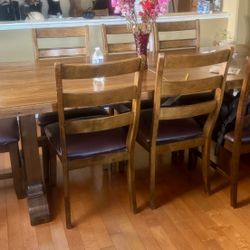 Comedor Con 8 Sillas 