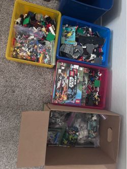 Legos with minifigures