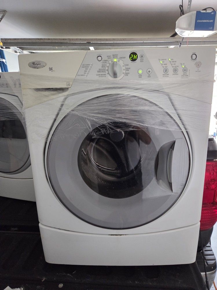 Whirlpool Duet Spor  Washer & Dryer Set