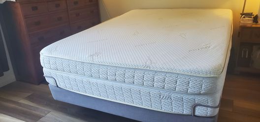 Queen size air-pedic Matress, similar to sleep number I8 Matress.