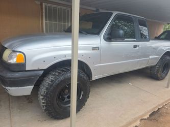 2003 Mazda Truck