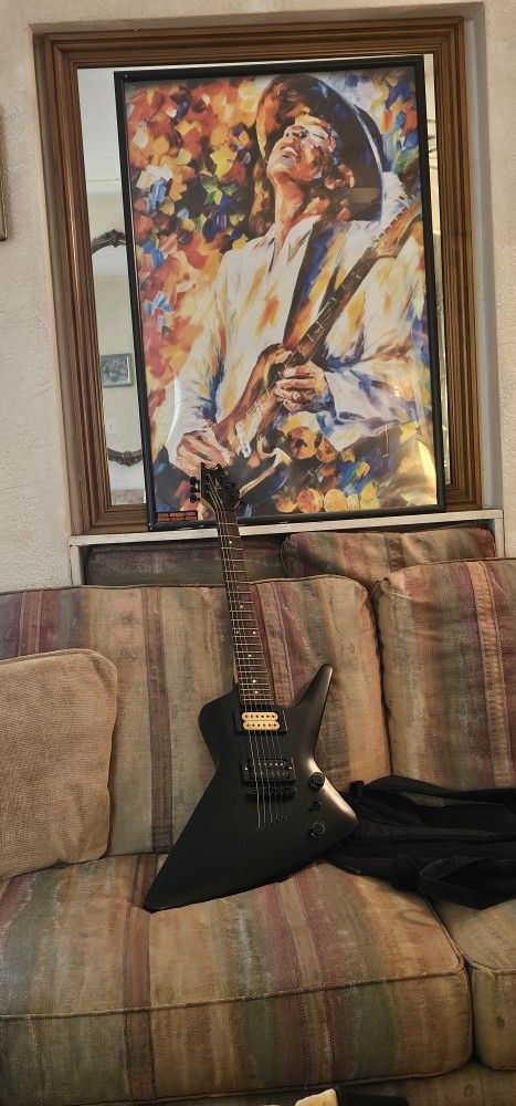 Dean Baby Z Electric Guitar with Hardshell