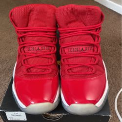 Jordan’s 11 Retro Size 5.5 $60