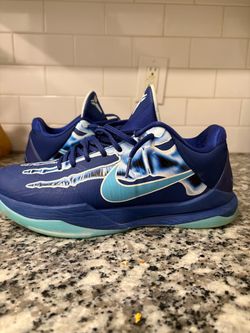 Kobe 5 “X-Ray” size 9.5