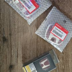 10th Gen Civic Sedan Badges