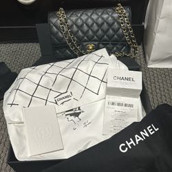 Chanel Classic 