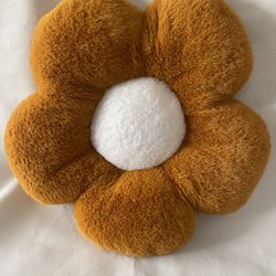 New Flower Cushion Petal rust orange flower Throw Pillow Cushion retro 1960’s 