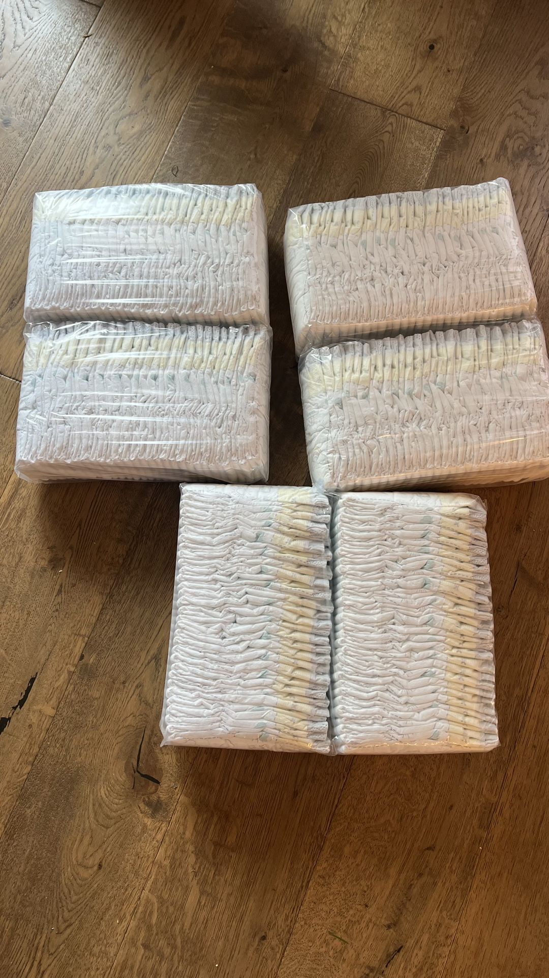 Pampers Swaddlers Diapers, Size 2 (10-22 lbs)