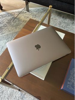 MacBook Air 13" (2020 Retina) - Like New, Barely Used