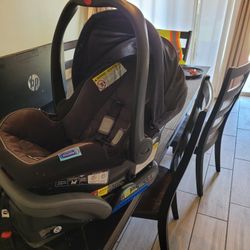 Graco Car Seat With Base