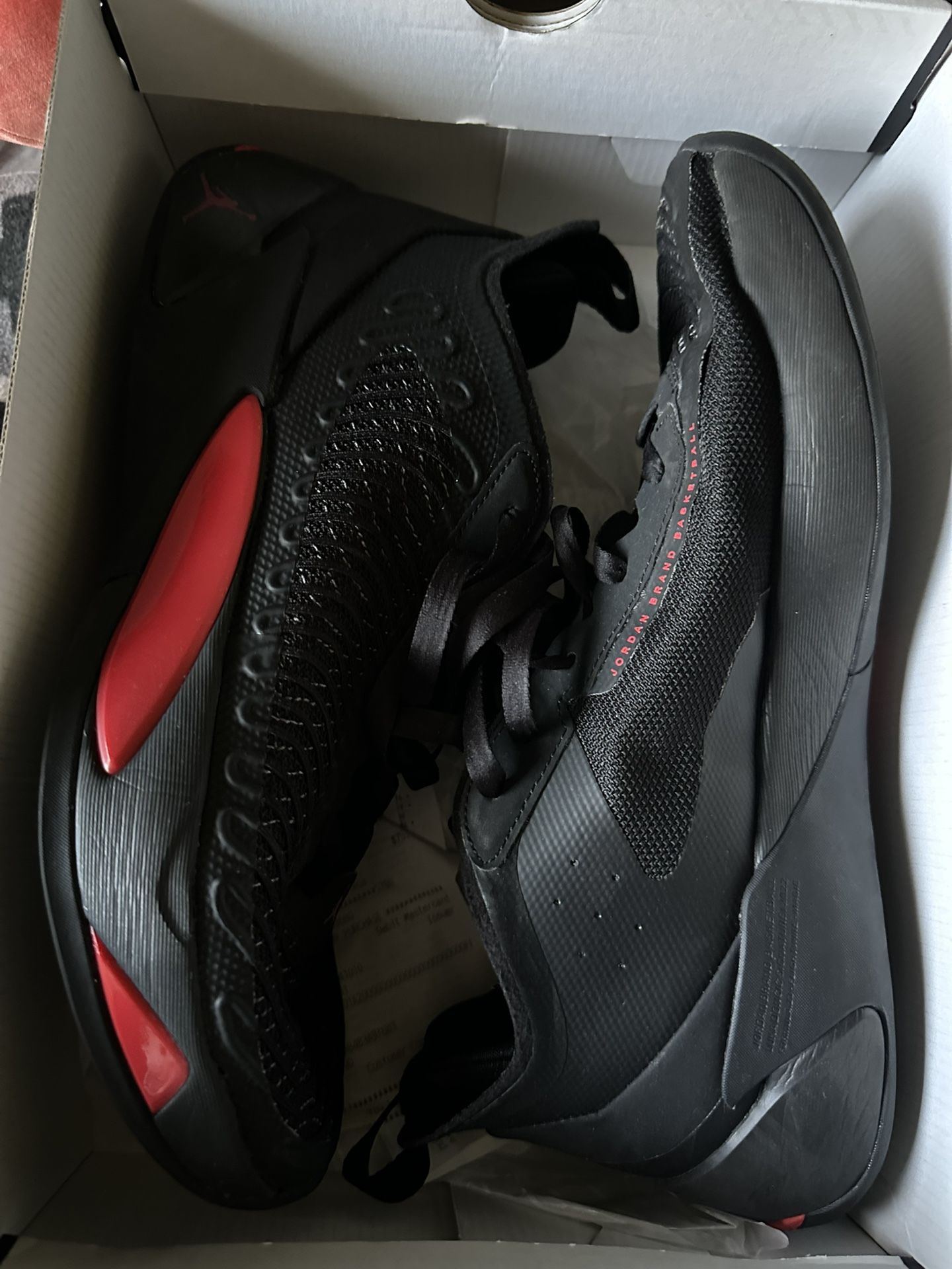 Basketball Shoes Lukas