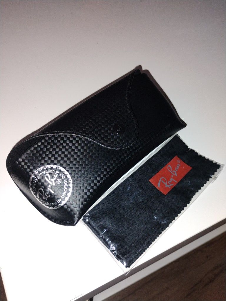 Ray-Ban Case 3 Available