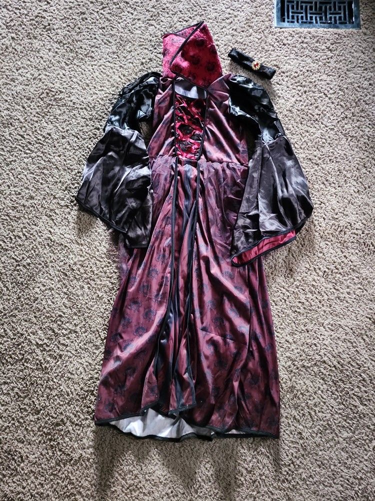 Girls Halloween Vampire Costume Size M