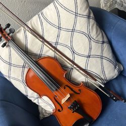 Cremona fecit anino domino 19 1/2  student violin