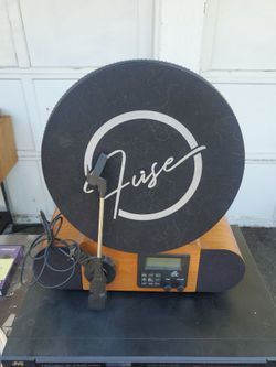 Fuse radio record player with Bluetooth