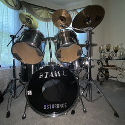 Tama Drums Set 