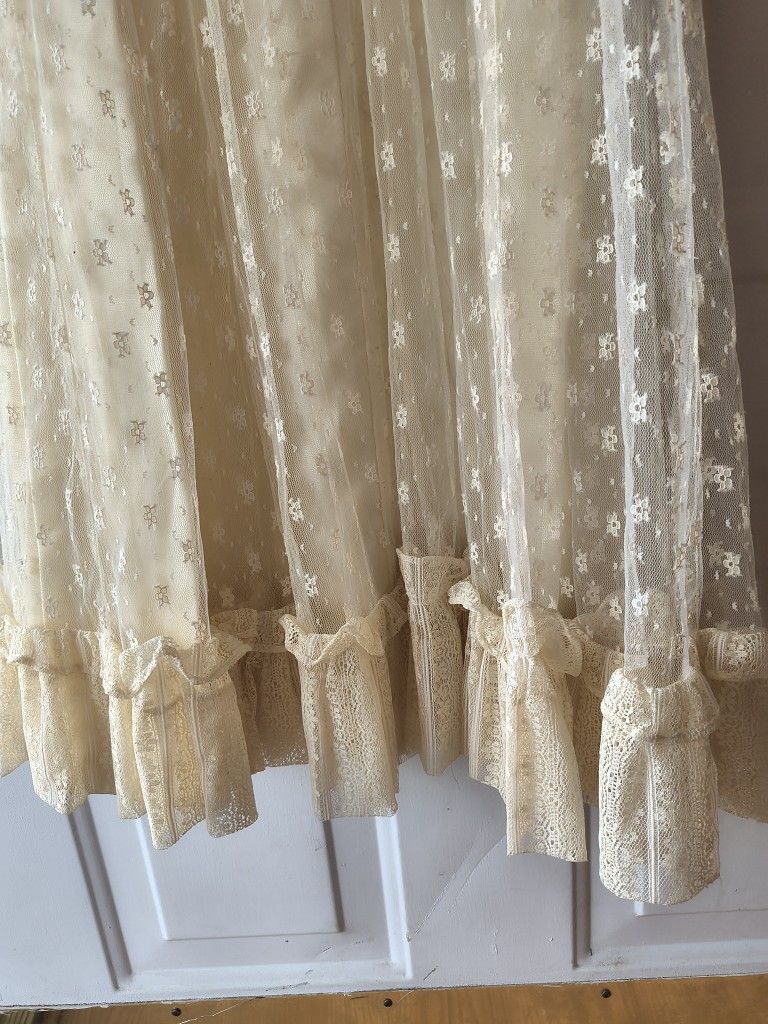 Gunne Sax Romantic American Bridal Collection Size Unknown