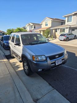 2004 Ford Escape