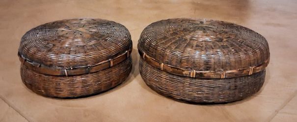 Vintage Chinese Nesting Sewing Baskets