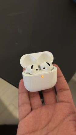 AirPods 4
