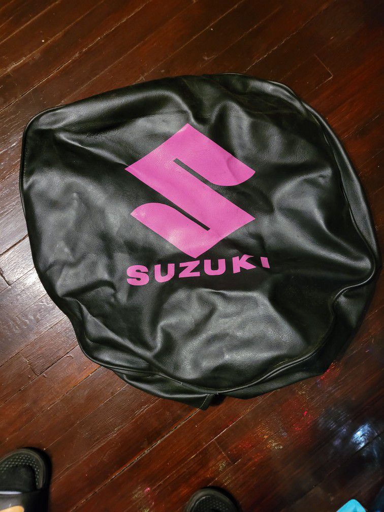 Suzuki xl7 spare tire cover