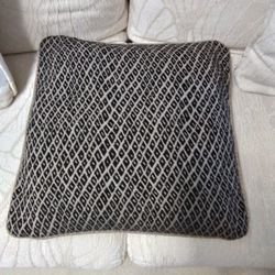 Toss Pillows 20 X 20  ...$5.