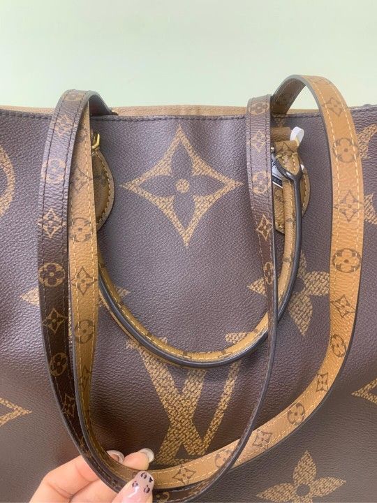 Onthego GM Tote On The Go Giant Monogram Bag Authentic