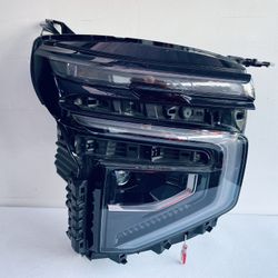 2025-2026 CHEVROLET TAHOE / SUBURBAN RIGHT PASSENGER SIDE HEADLIGHT FULL LED OEM