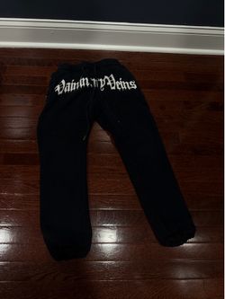 Vain clothing