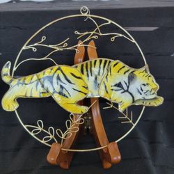 Vintage Handmade Capiz Shell Tiger & Gold Wire Suncatcher Wall Hanging 5.5" Diam